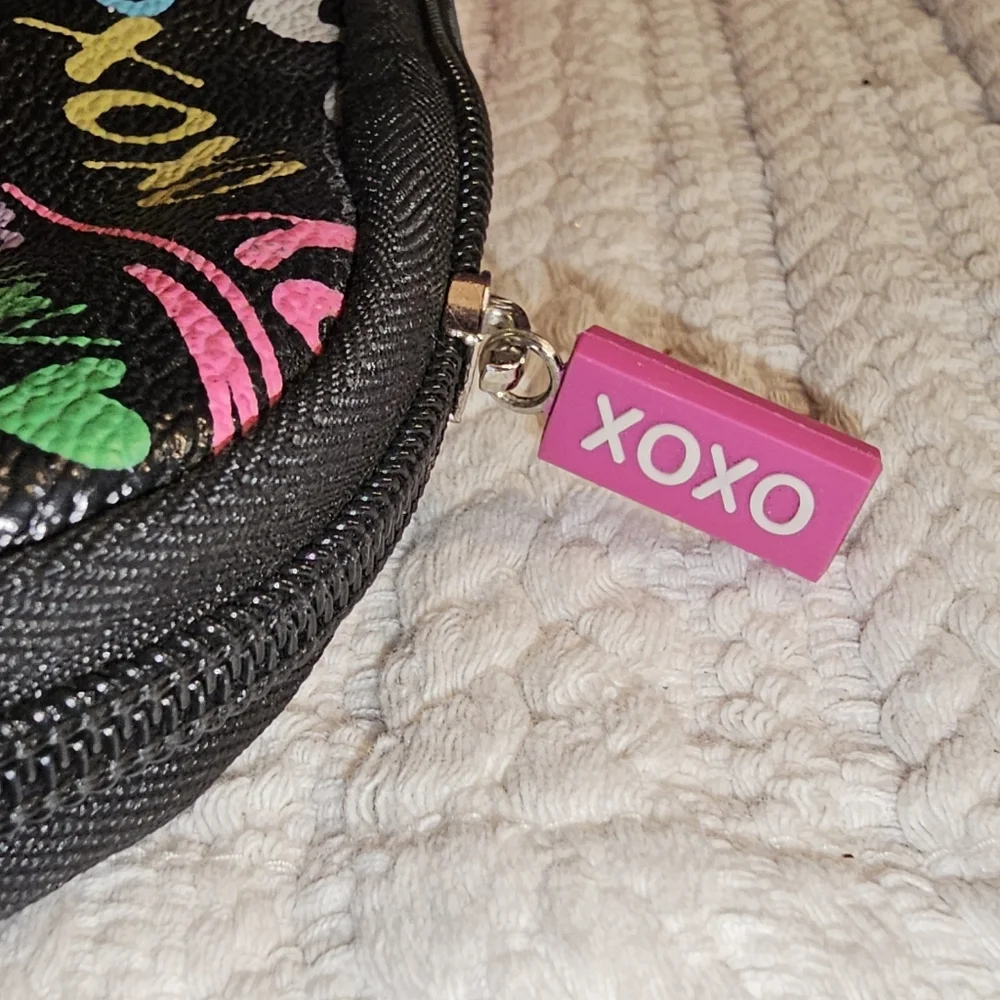 XOXO Multicolor Laptop Soft Case Sleeve